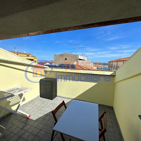 La Mansarda Di Via Galilei Apartment Porto Torres Ngoại thất bức ảnh